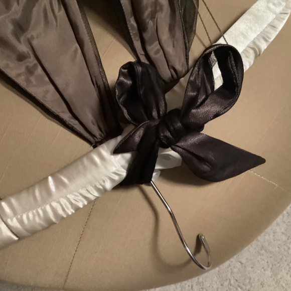 Adrianna Papell Boutique Cocktail Halter Dress - Picture 5 of 8